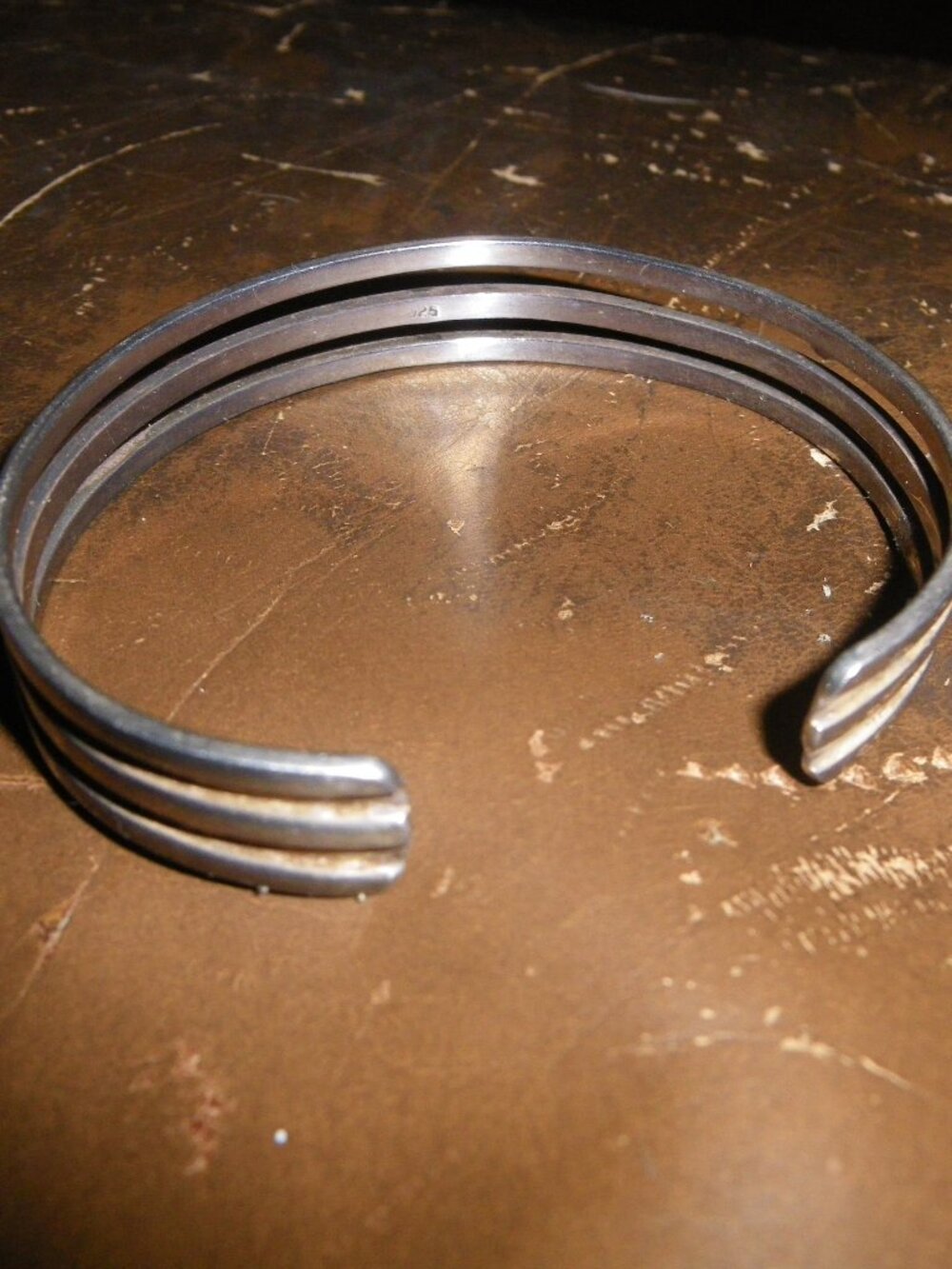 Women’s Sterling Silver Rigid Bracelet - Picture 2 of 3